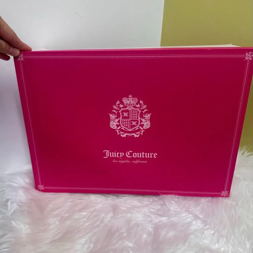 Juicy Couture Heritage Cherry Barrel Bag Gift Set Green Charm Mini Crossbody